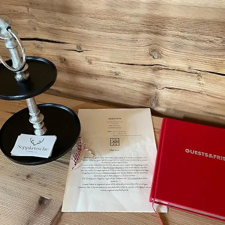 Alpesi faház Seppkeusche - Historisches Mit Zirbensauna Und Hotpot *