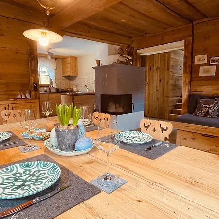 Seppkeusche - Historisches Mit Zirbensauna Und Hotpot * Turracher Hohe