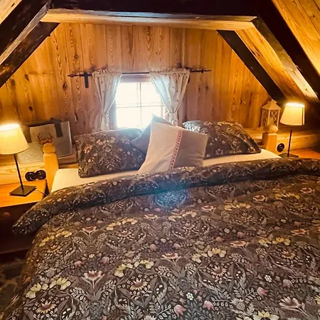 Seppkeusche - Historisches Mit Zirbensauna Und Hotpot * Turracher Hohe