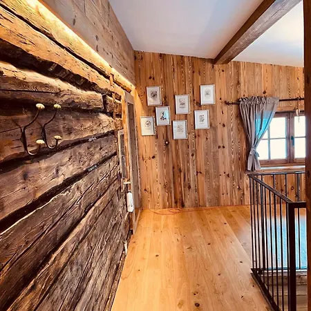 Seppkeusche - Historisches Mit Zirbensauna Und Hotpot Chalet
