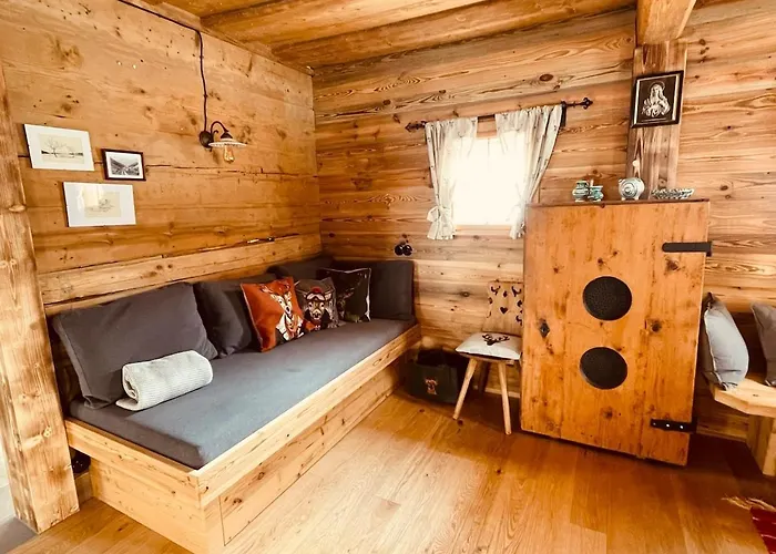 Seppkeusche - Historisches Mit Zirbensauna Und Hotpot