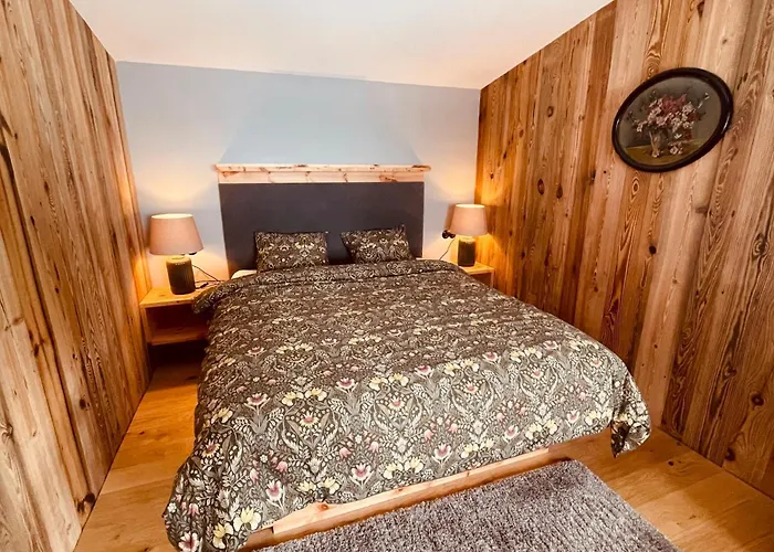 Seppkeusche - Historisches Mit Zirbensauna Und Hotpot בקתה