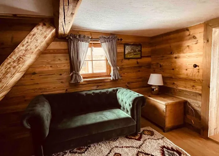 Seppkeusche - Historisches Mit Zirbensauna Und Hotpot בקתה