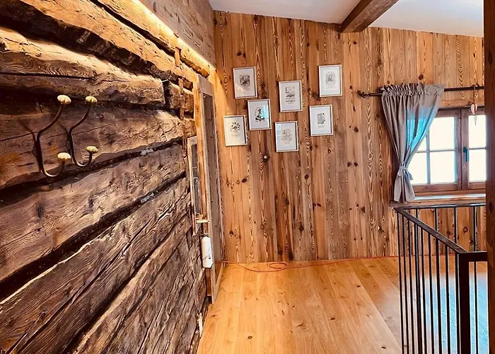 Seppkeusche - Historisches Mit Zirbensauna Und Hotpot בקתה