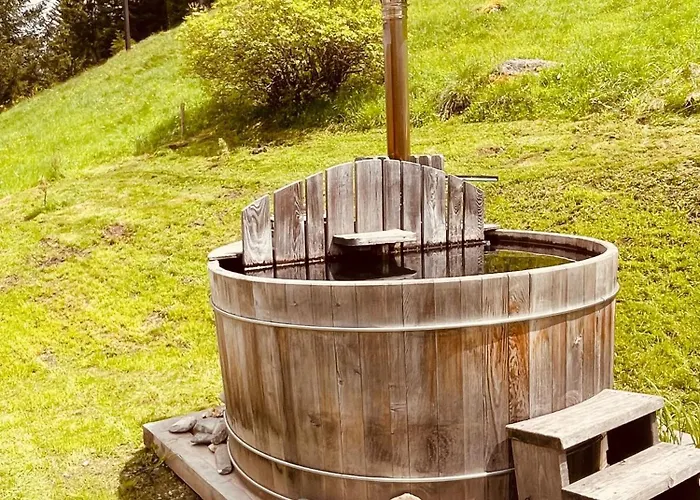 בקתה Seppkeusche - Historisches Mit Zirbensauna Und Hotpot Turracher Hohe